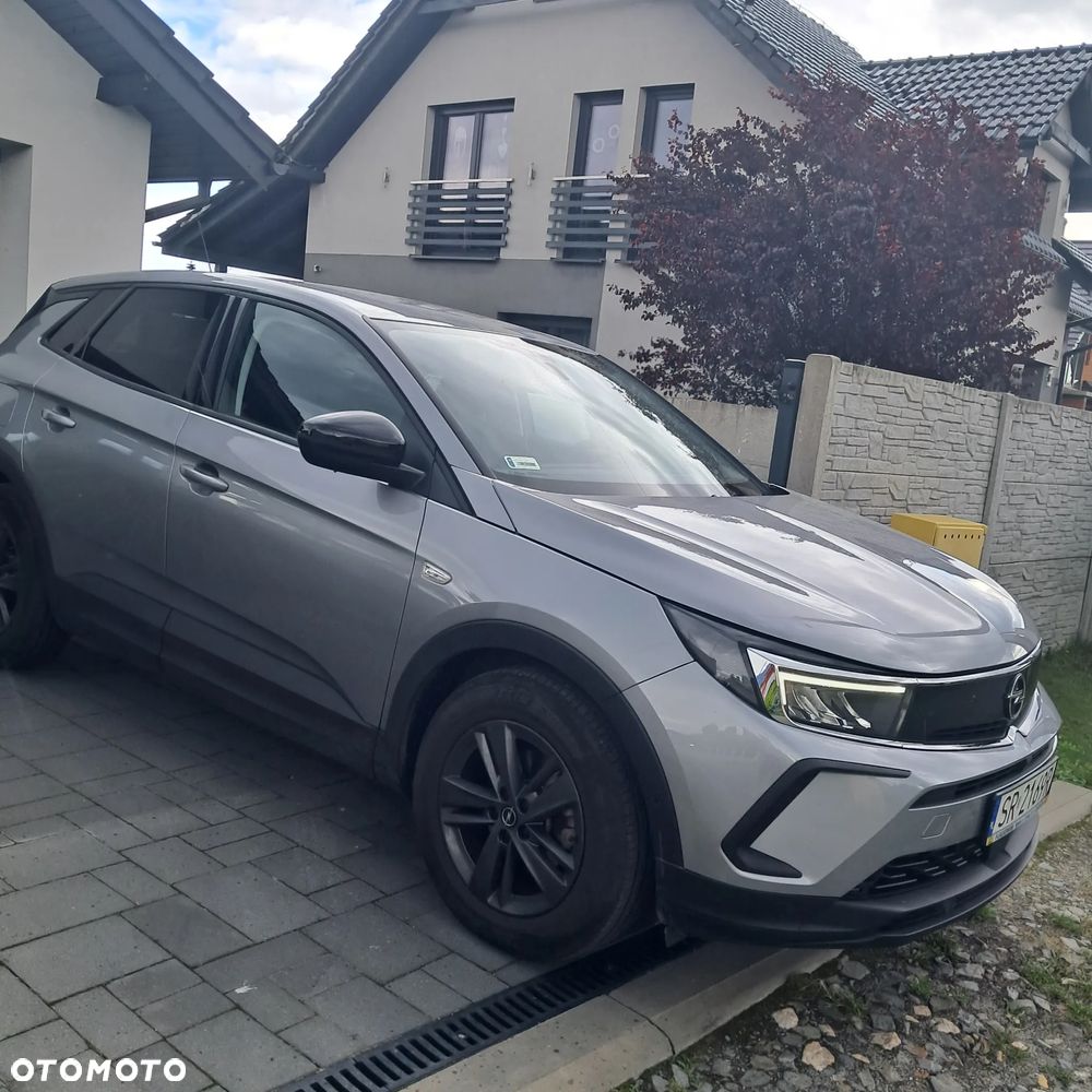 Opel Grandland 1.2 T Edition S&S - 3