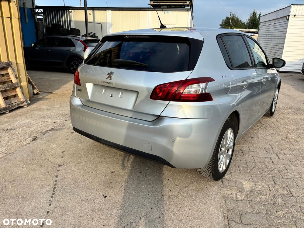 Peugeot 308 - 9