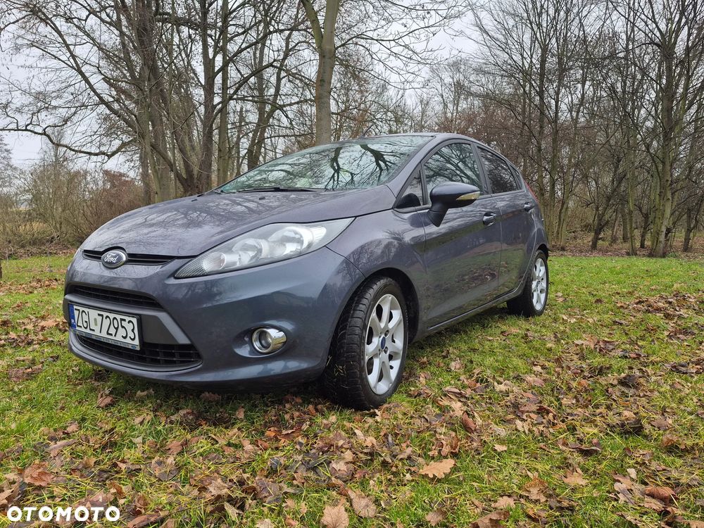 Ford Fiesta 1.6 TDCi DPF Gold X - 4