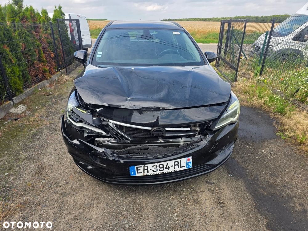 Opel Astra 1.6 D (CDTI) Automatik Edition - 3