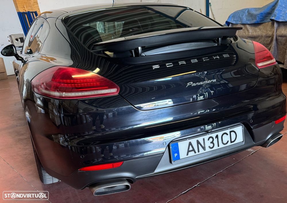 Porsche Panamera 3.0 V6 - 5