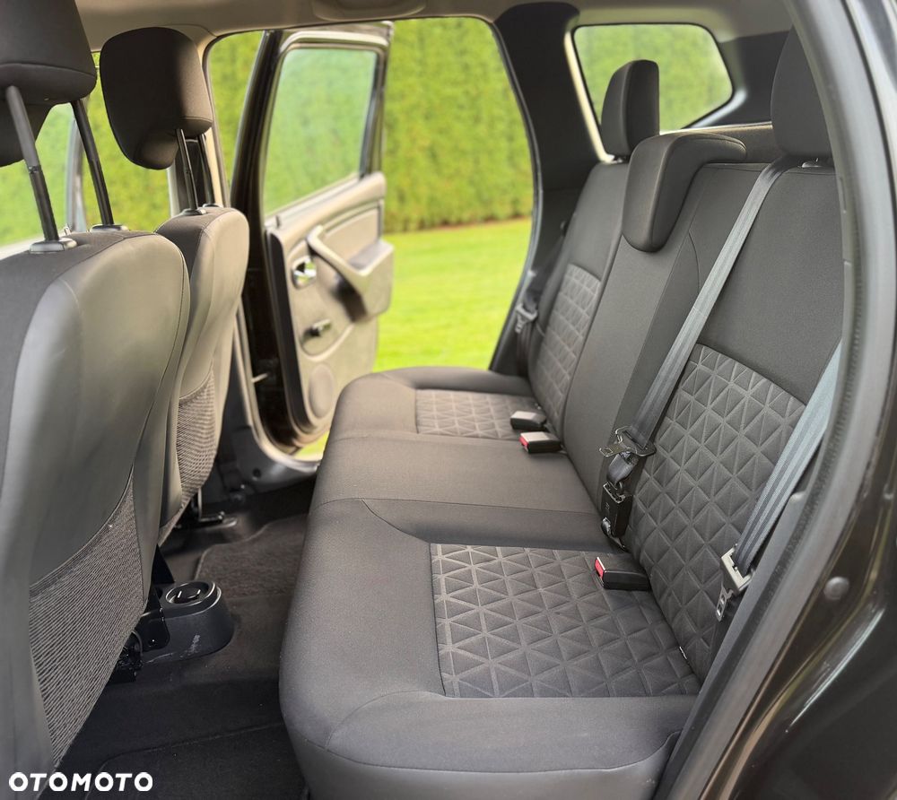Dacia Duster 1.2 TCe Celebration - 8
