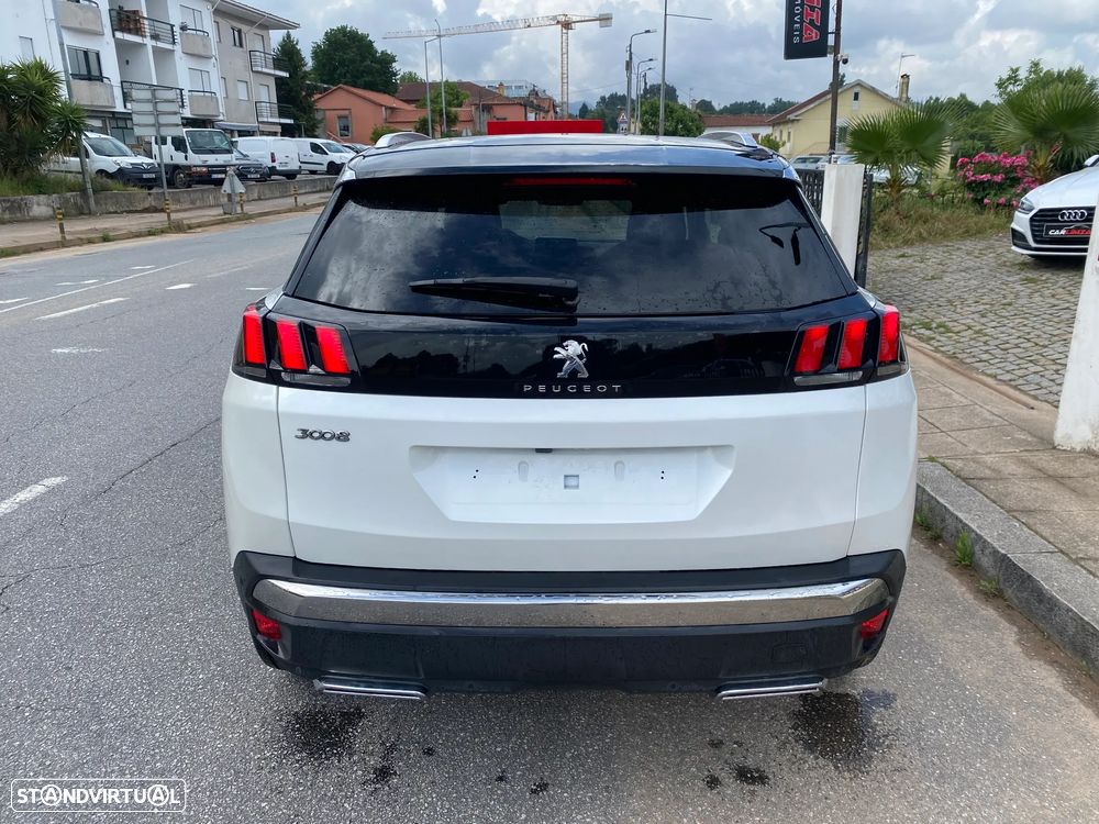 Peugeot 3008 BlueHDi 130 Stop & Start Allure - 4