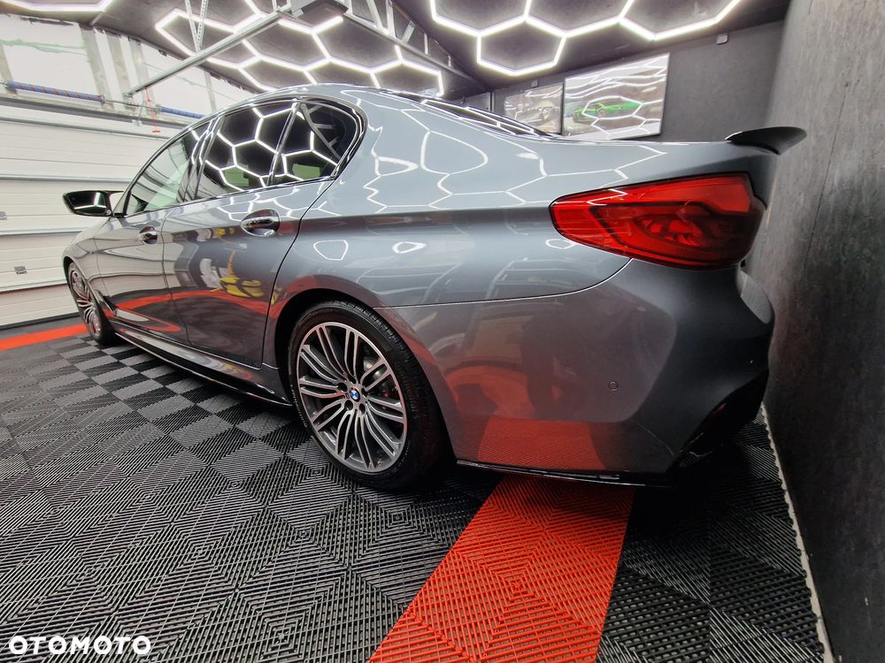 BMW Seria 5 530i M Sport Edition - 18