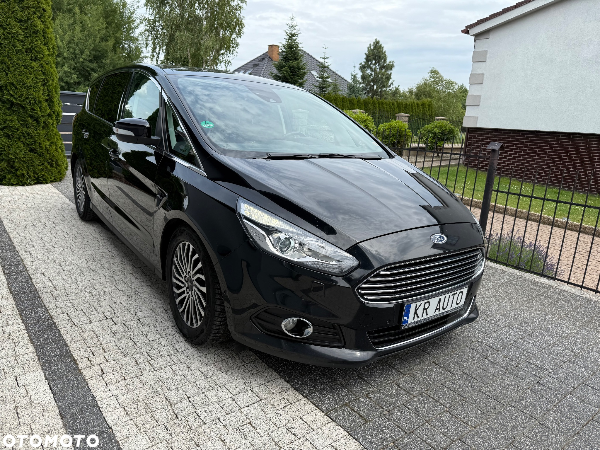 Ford S-Max 2.0 EcoBlue Titanium - 22