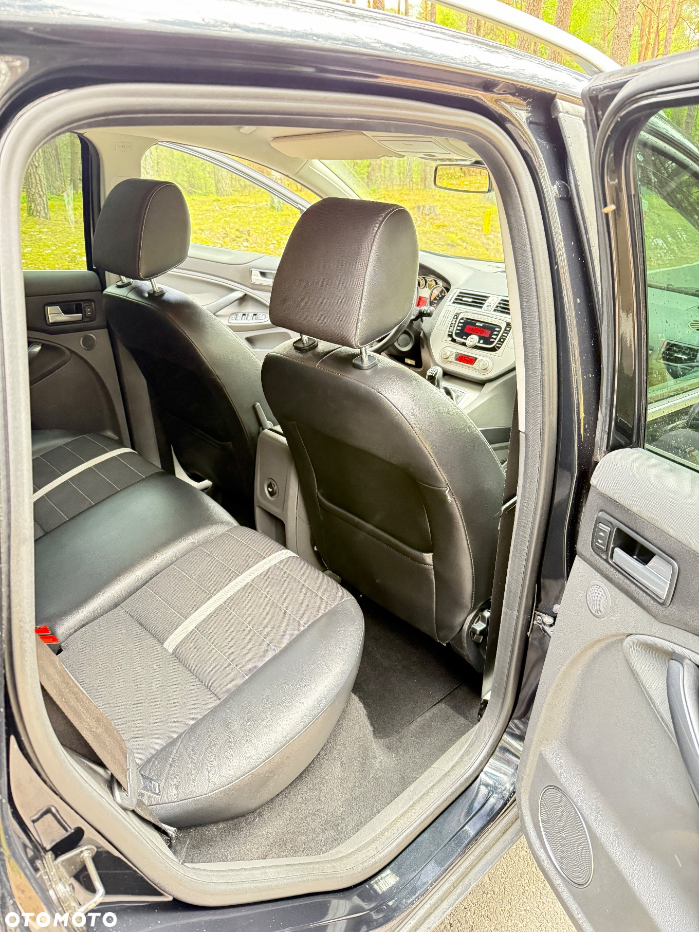 Ford Kuga 2.0 TDCi 4x4 Titanium - 8