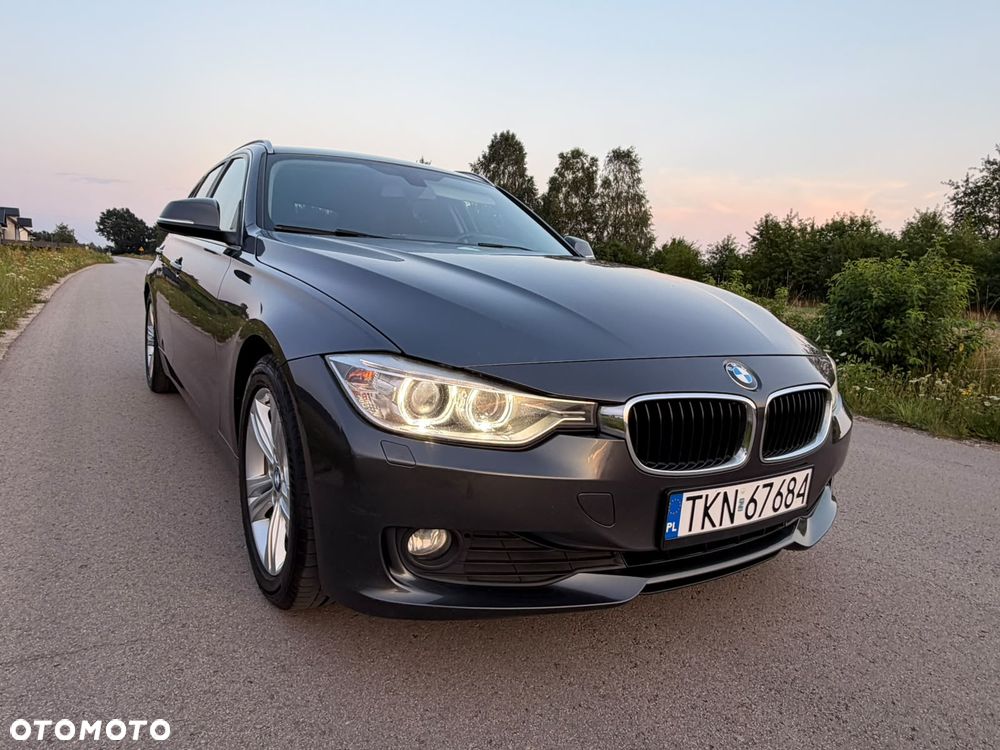 BMW Seria 3 320d Luxury Line - 21