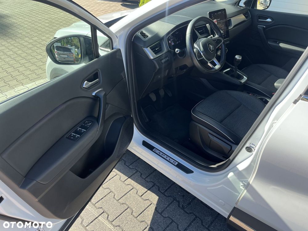 Renault Captur - 10