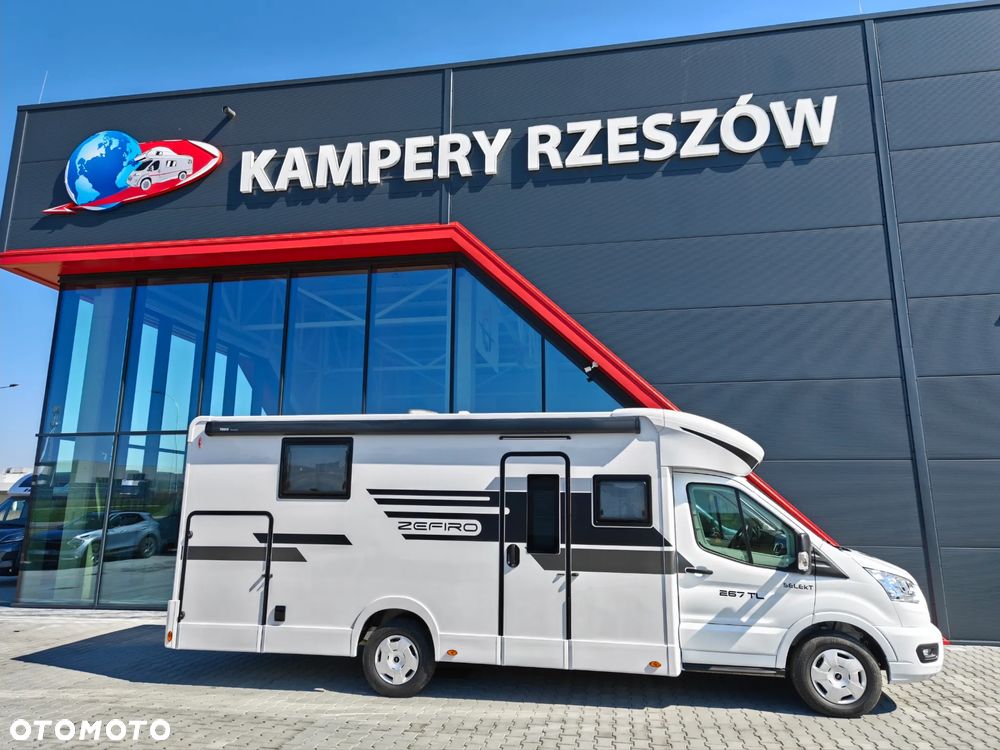 Roller Team ZEFIRO 267TL  Elegancki kamper z SYPIALNIĄ KRÓLEWSKĄ - 4