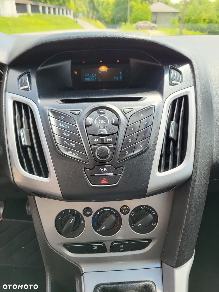 Ford Focus Turnier 1.0 EcoBoost Start-Stopp-System Trend - 21