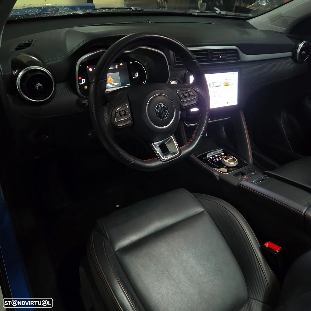 MG ZS EV 72.6 kWh Luxury - 13