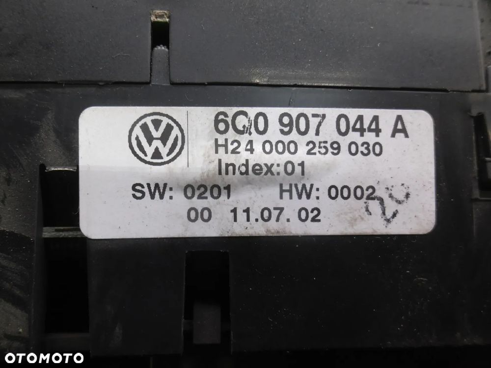 PANEL KLIMATYZACJI VW POLO IV 9N 6Q0907044A + WTYCZKI INSTALACJA - 5