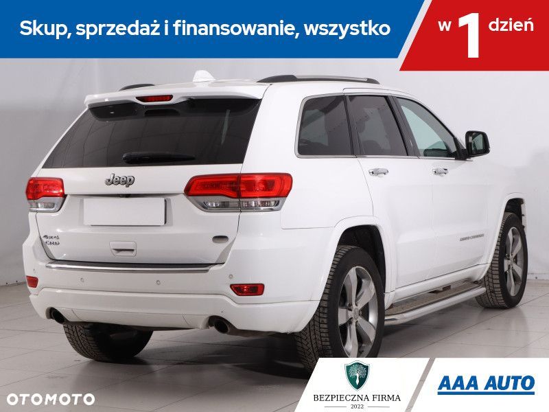 Jeep Grand Cherokee - 7