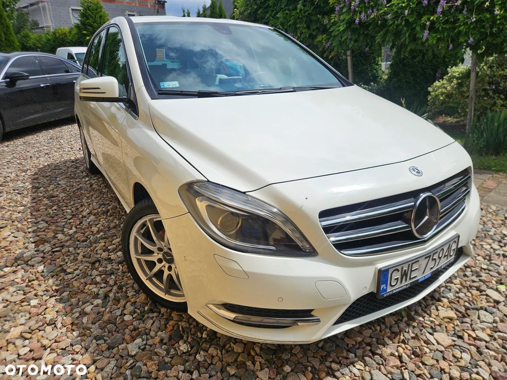 Mercedes-Benz Klasa B 180 - 22