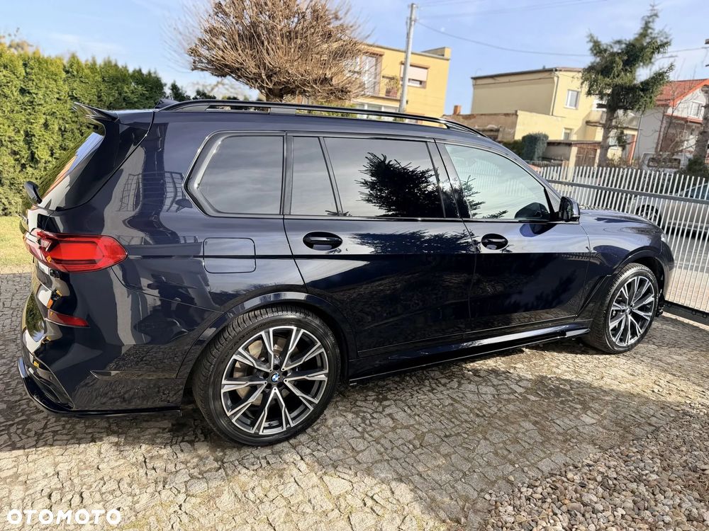 BMW X7 M50i - 7