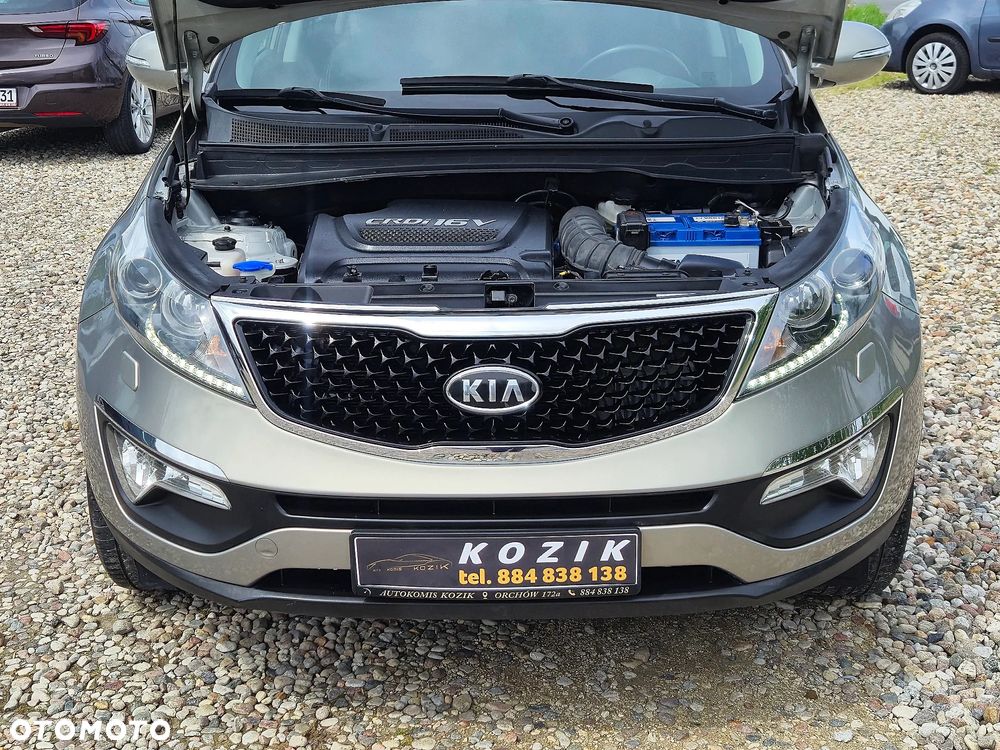 Kia Sportage 2.0 CRDI AWD Fifa World Cup Edition - 37