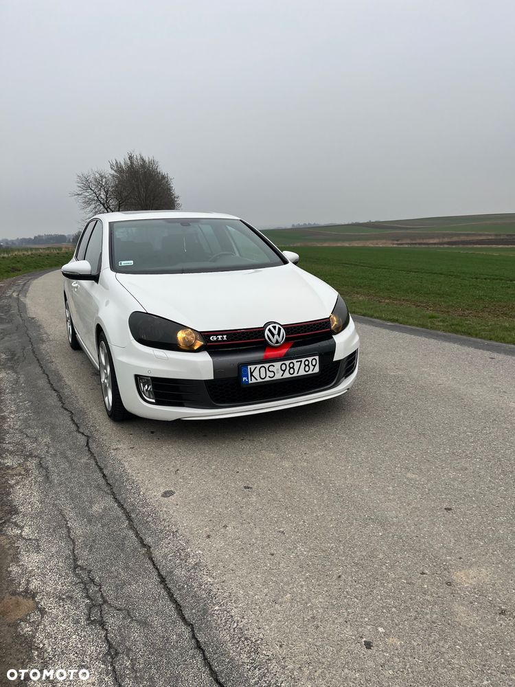 Volkswagen Golf 2.0 TSI GTI - 4