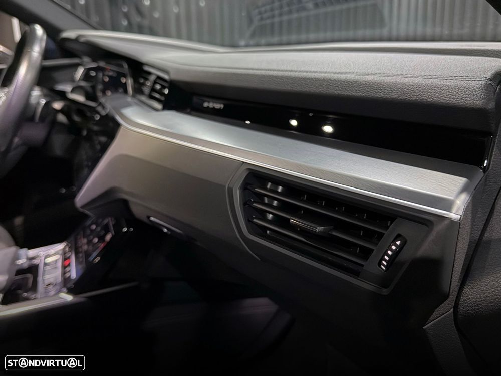 Audi Q8 e-Tron Sportback 50 quattro S line - 41