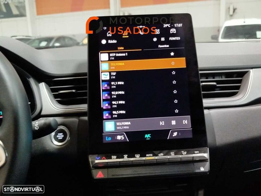 Renault Captur 1.0 TCe Techno - 23