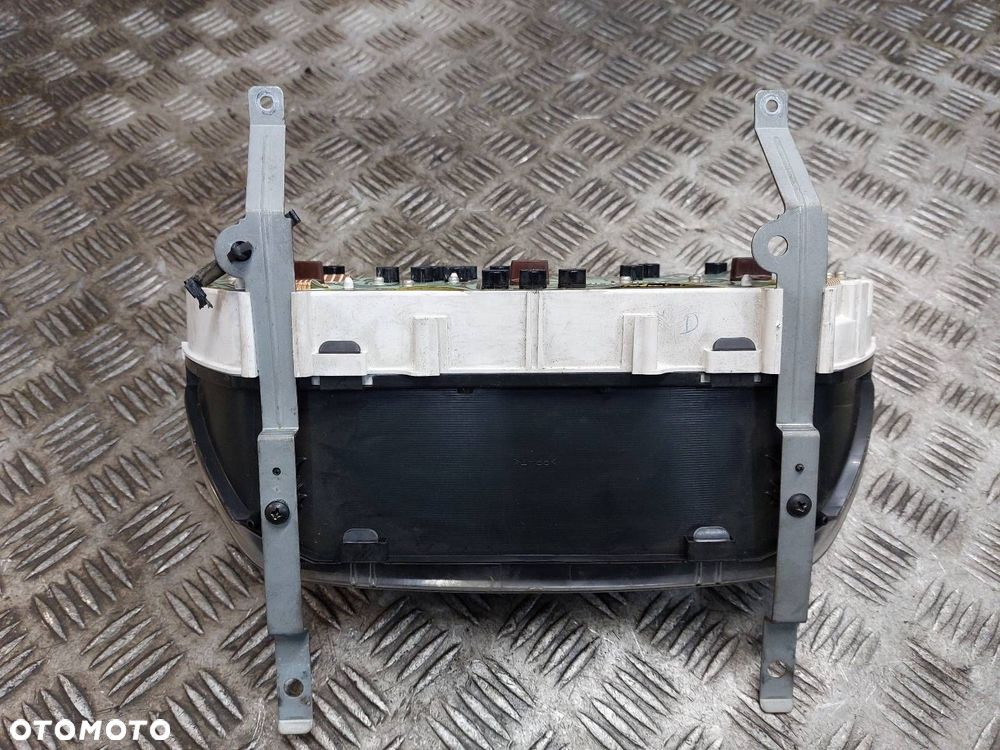 LICZNIK ZEGARY LAND ROVER FREELANDER I 1.8 16V - 3