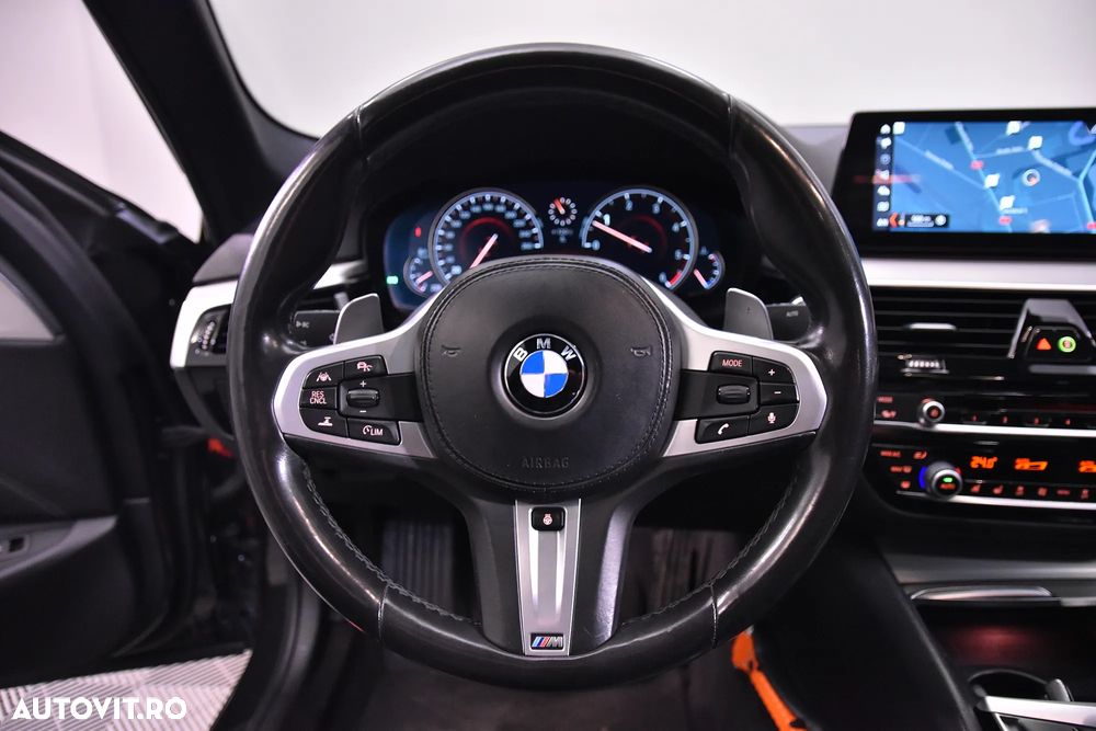 BMW Seria 5 530d Aut. Sport Line - 18