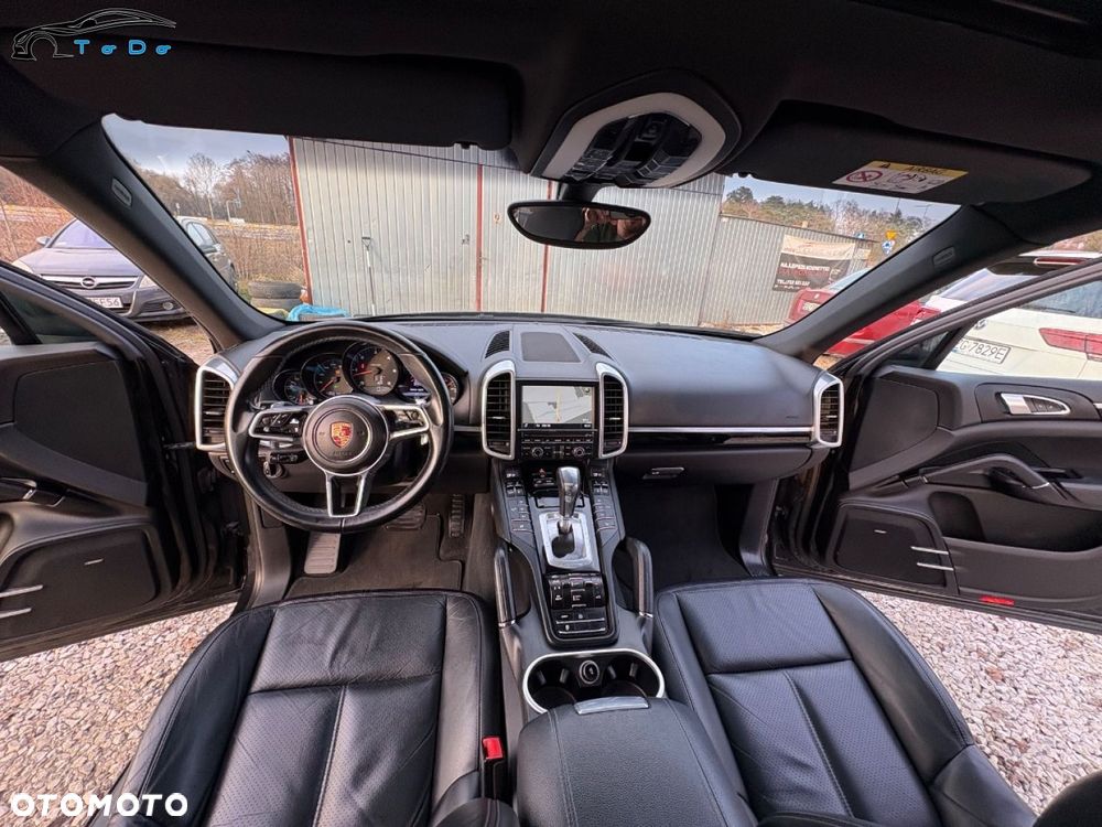 Porsche Cayenne Diesel Platinum Edition - 26