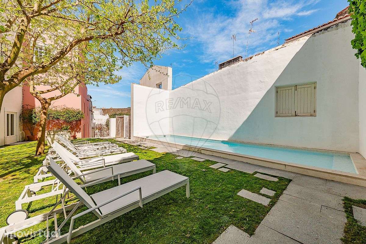 Moradia T11 para venda - Grande imagem: 2/50