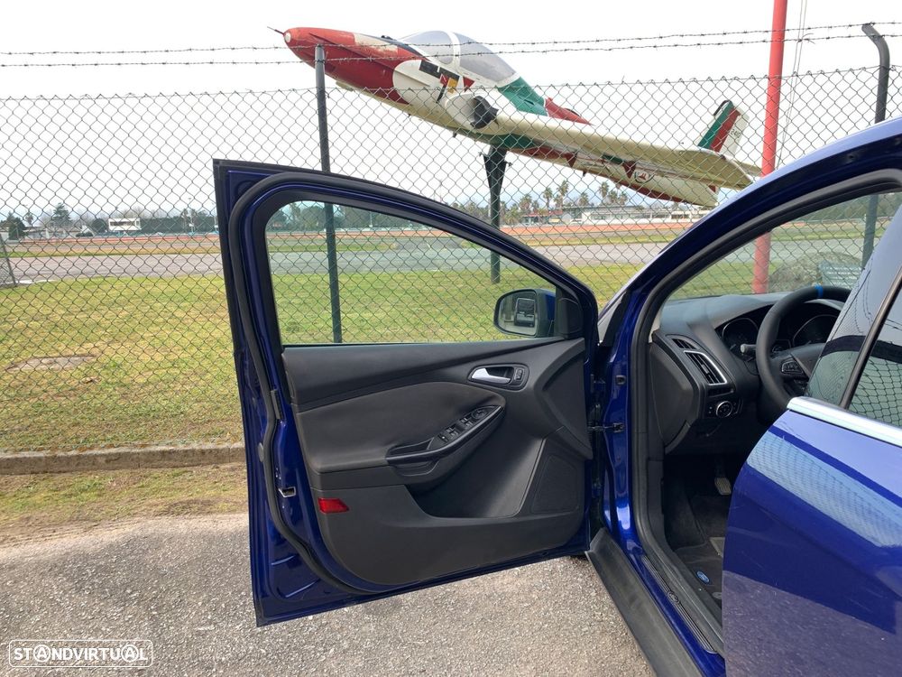 Ford Focus 1.5 TDCi Titanium ECOnetic - 26