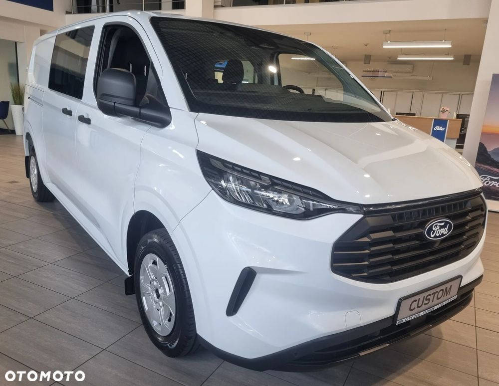 Ford Transit Custom - 13