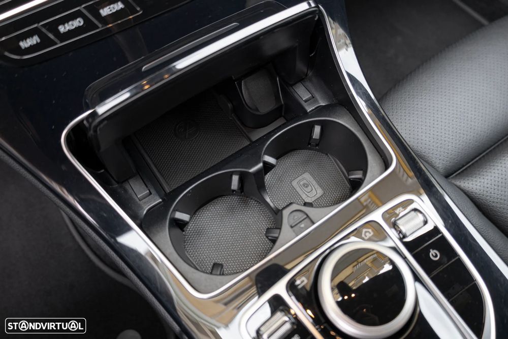 Mercedes-Benz C 300 de AMG Line - 29