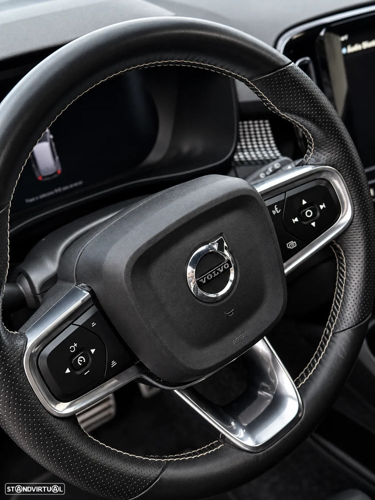 Volvo XC 40 Recharge 78 kWh Twin Motor Core - 14