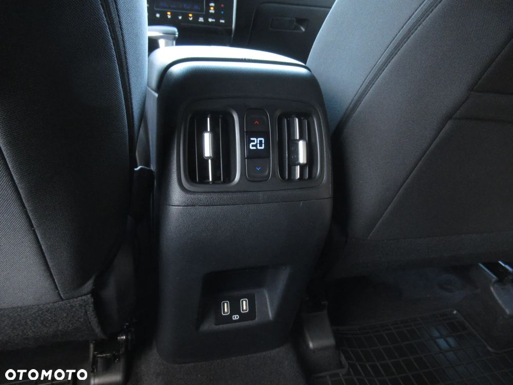 Hyundai Tucson 1.6 T-GDi 48V Executive 2WD DCT - 9