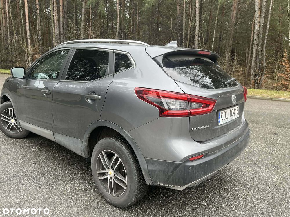 Nissan Qashqai 1.3 DIG-T N-Connecta - 4