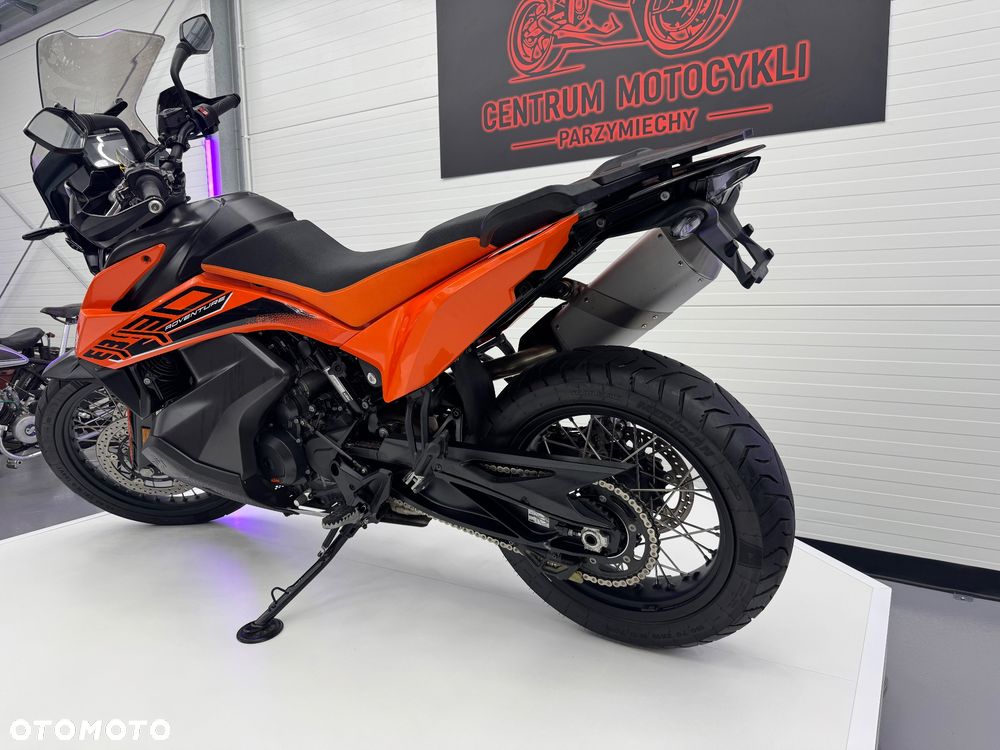 KTM Adventure - 6