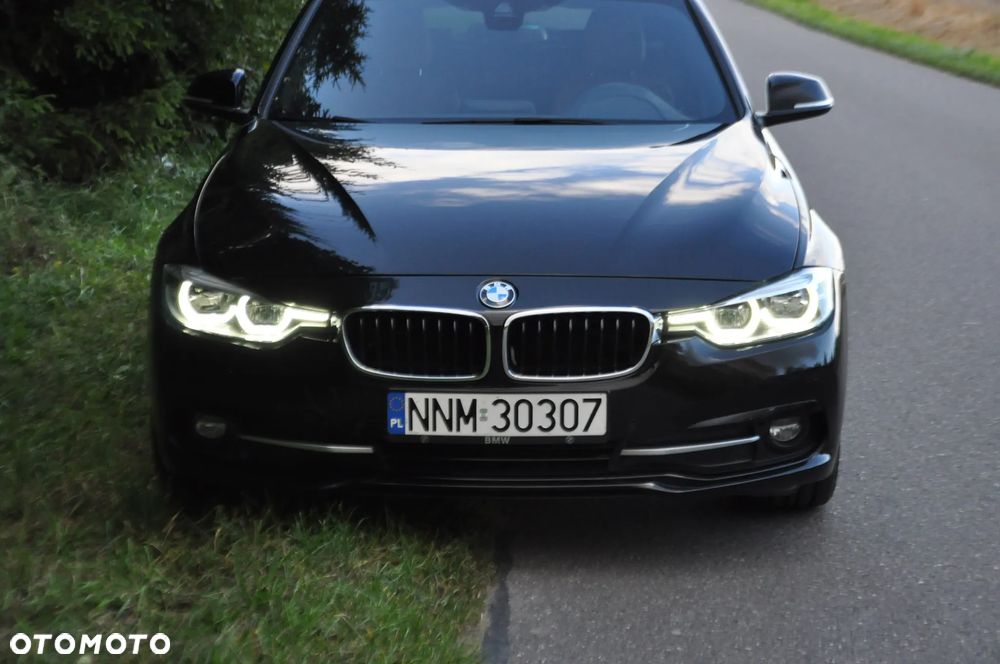 BMW Seria 3 318d Sport Line - 5