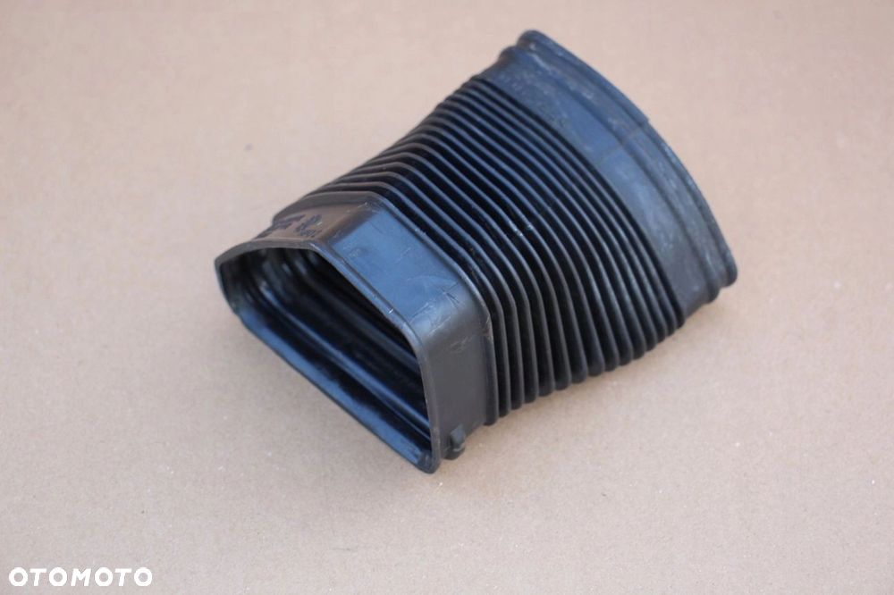 Rura przewód powietrza dolotu BMW n45 7523630 e90 e91 e92 e93 e87 e88 e82 - 1