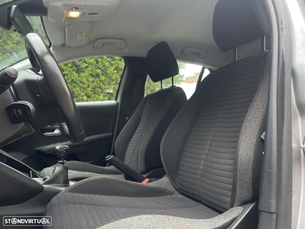 Peugeot 208 1.2 PureTech Active - 3