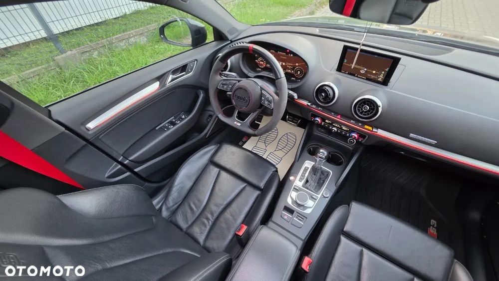 Audi S3 ver-s-tronic - 13