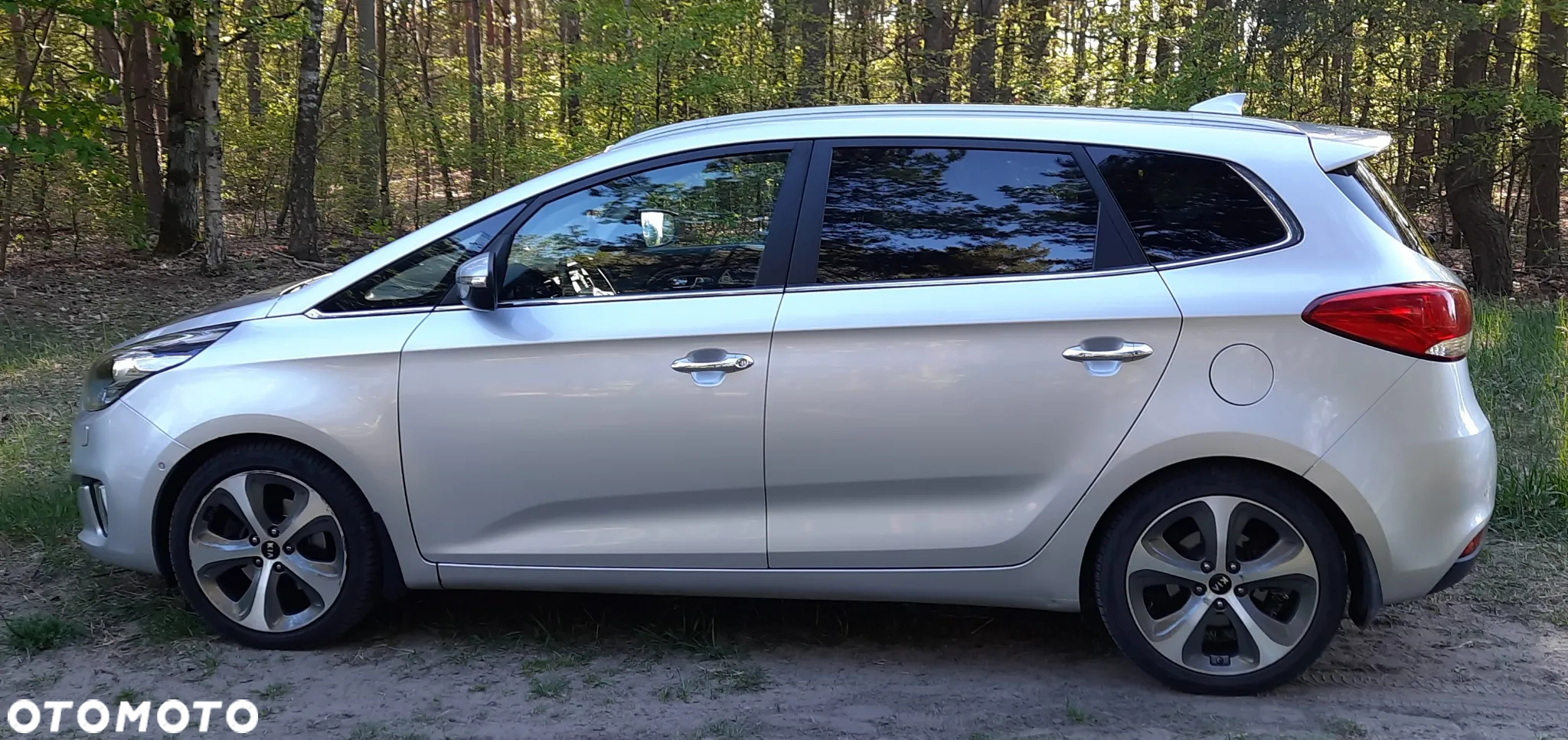 Kia Carens 1.7 CRDi XL 7os 7DCT - 12