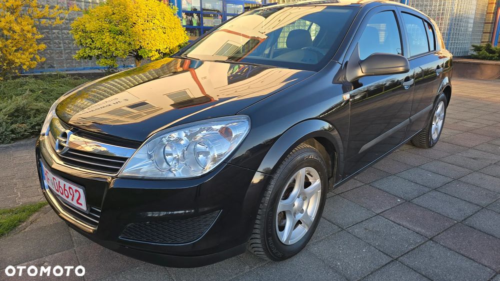 Opel Astra - 1