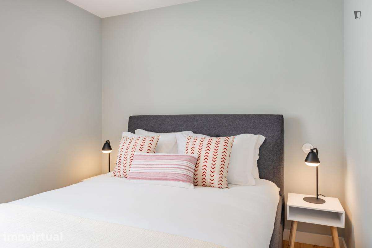 Apartamento com 1 quartos - localizado em Massarelos Porto - Grande imagem: 2/36