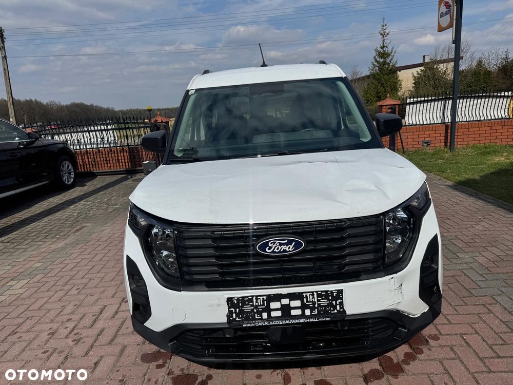 Ford Tourneo Courier 1.5 TDCi S&S Ambiente - 2