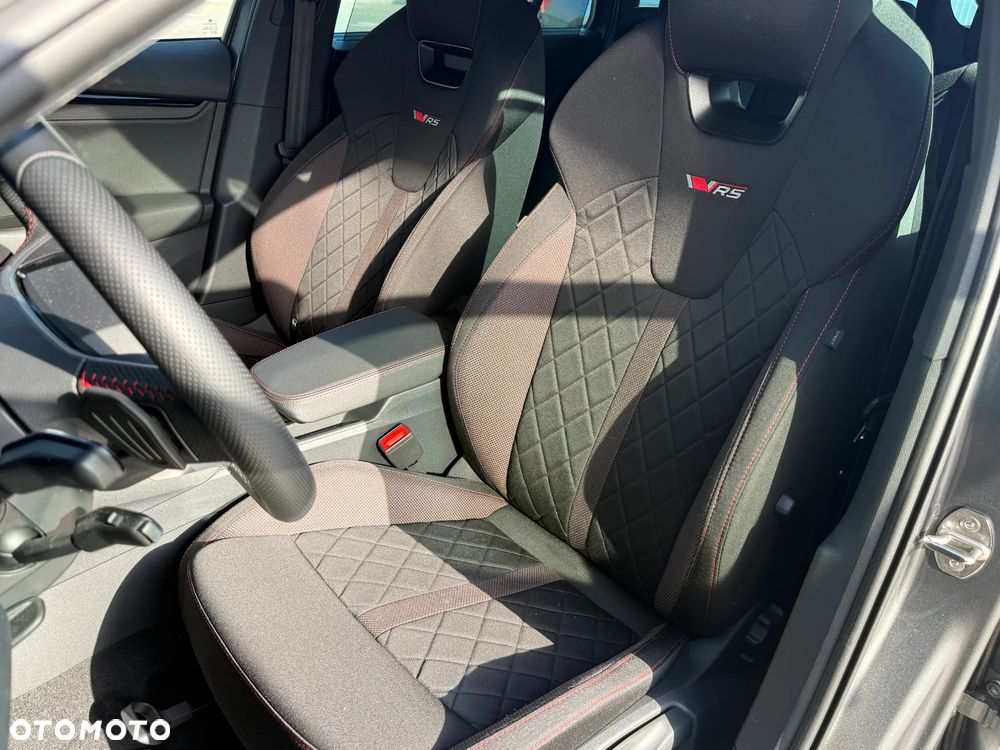Skoda Octavia 2.0 TSI RS DSG - 9