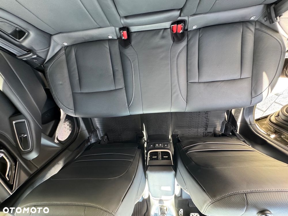 Subaru Outback 2.5i Platinum (EyeSight) Lineartronic - 11