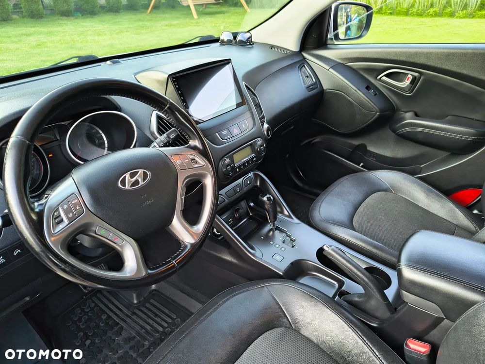 Hyundai ix35 2.0 CRDi 4WD Automatik Style - 11