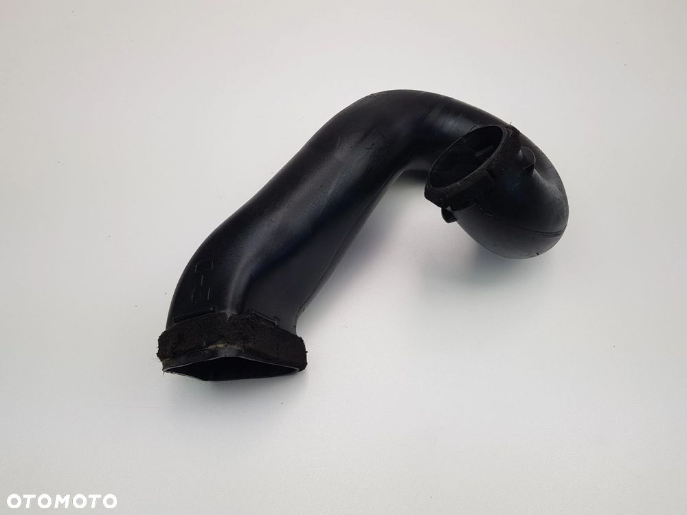 Przewód Wąż Rura Dolot powietrza Toyota Auris Avensis T27 17752-0R010 - 4