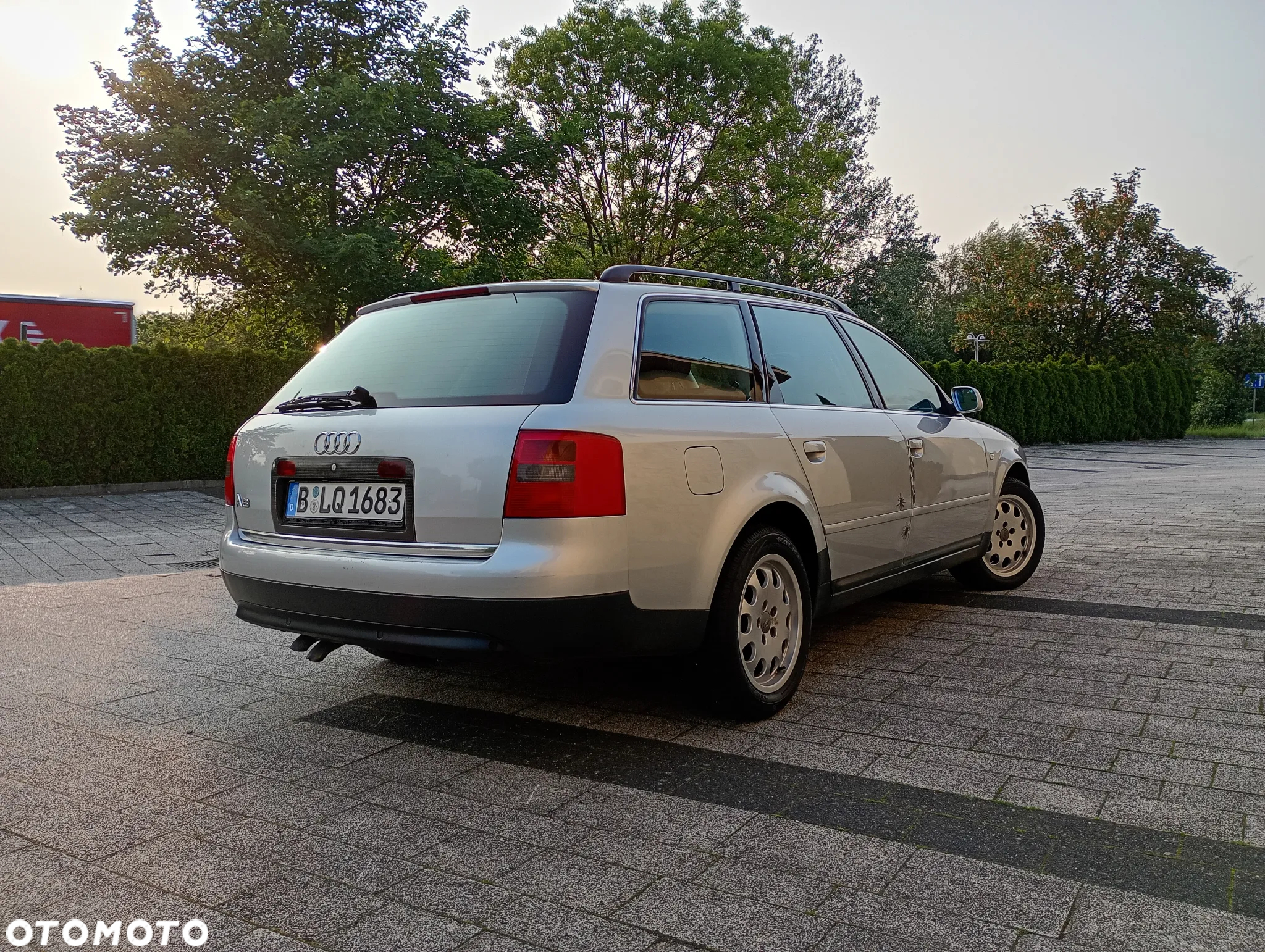 Audi A6 Avant 1.8 T - 10