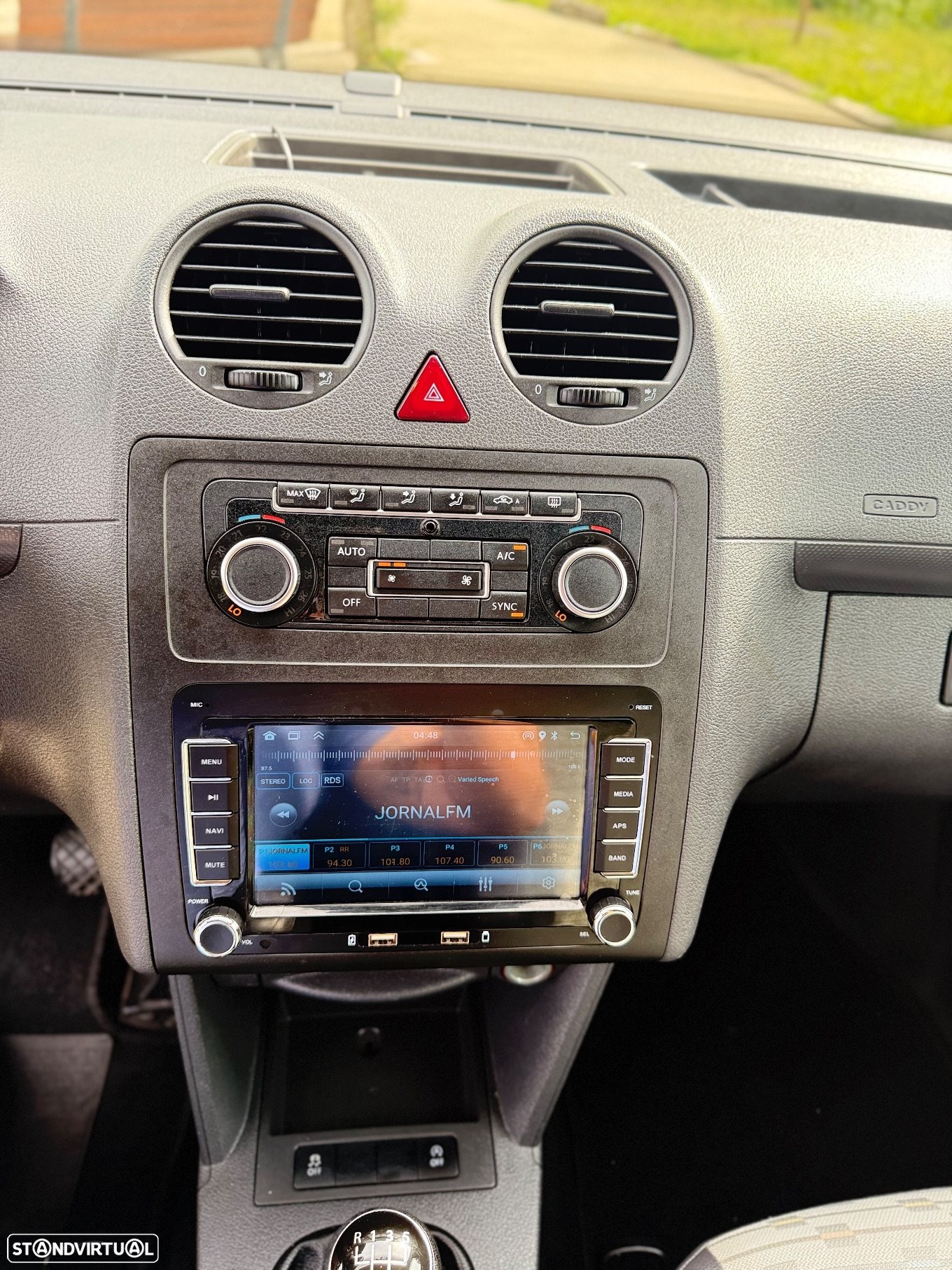 VW Caddy 1.6 TDi Extra AC BlueMotion - 17