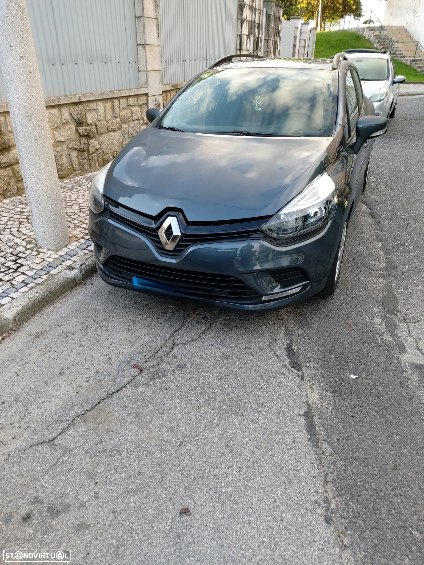 Renault Clio Sport Tourer 1.5 dCi Zen - 4