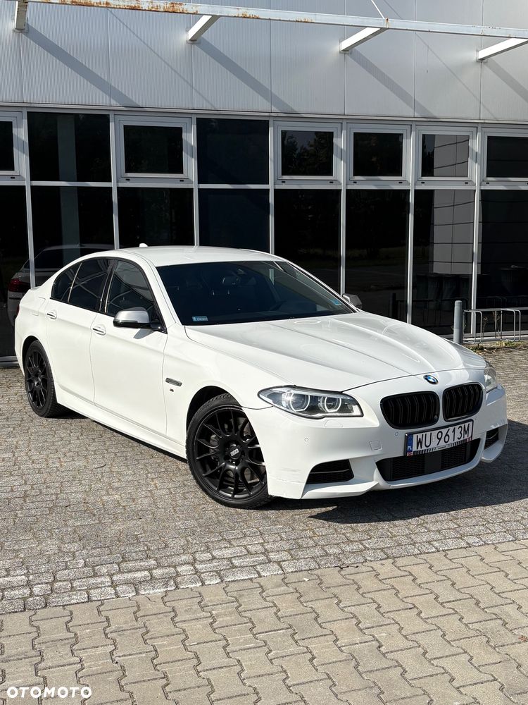 BMW Seria 5 M550d xDrive - 11
